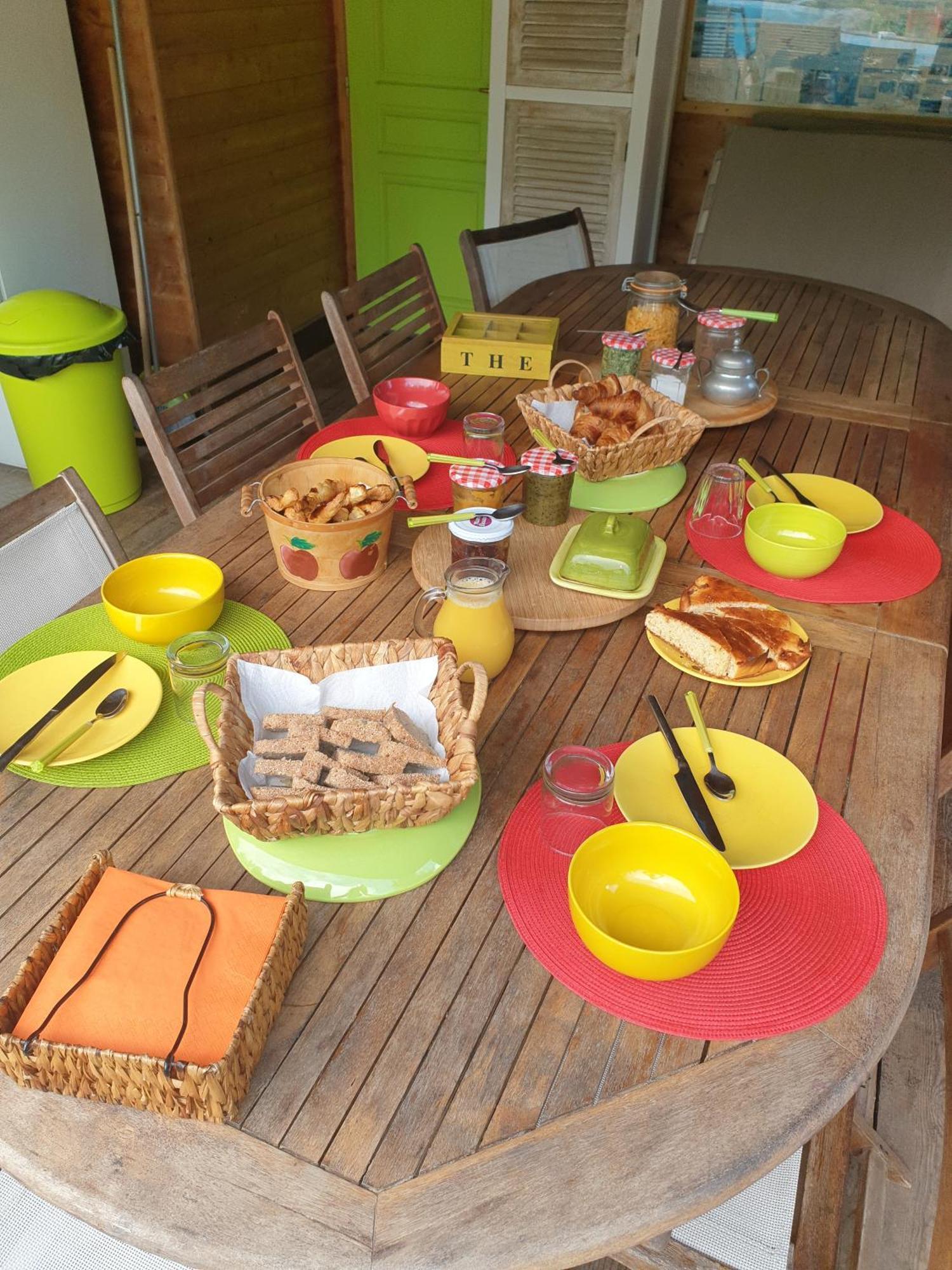 B&B L'Albatros Fayence Exterior photo